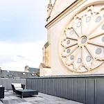 Mercure Centre Hotel