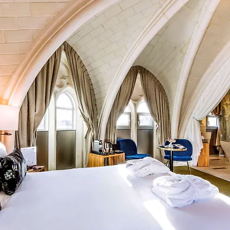 Mercure Centre Hotel 4*