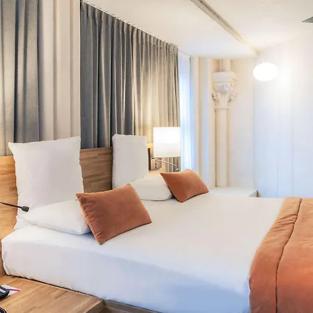 Mercure Centre פואטייה