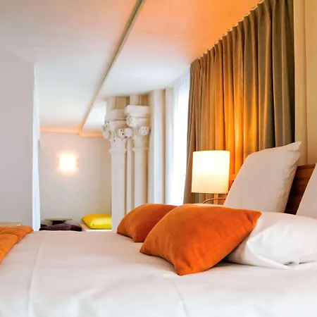 Mercure Centre 4* פואטייה