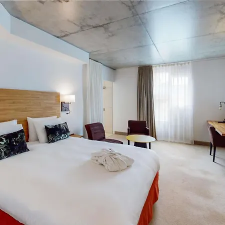 Mercure Centre פואטייה