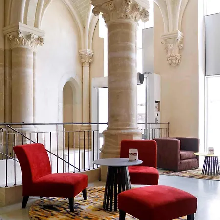 Mercure Centre Hotel 4*