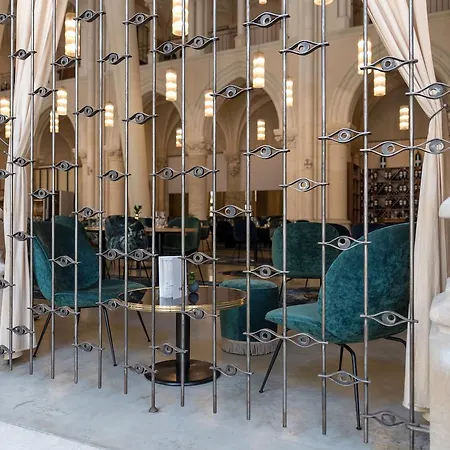Mercure Centre Otel 4*
