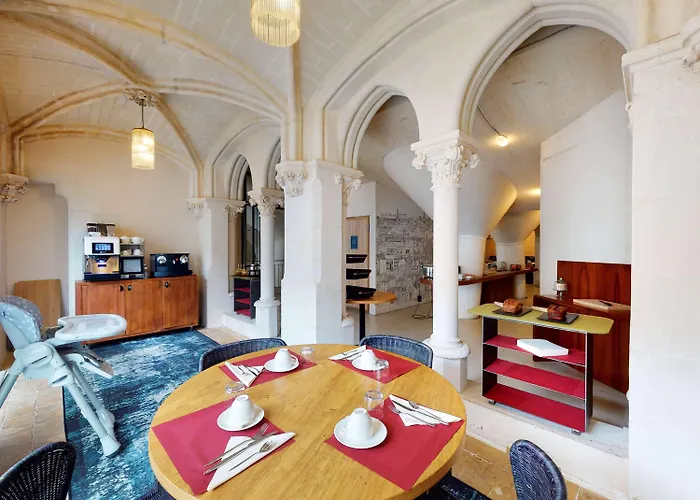 Otel Mercure Centre Puvatya