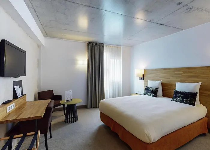 Mercure Centre 4* Puvatya