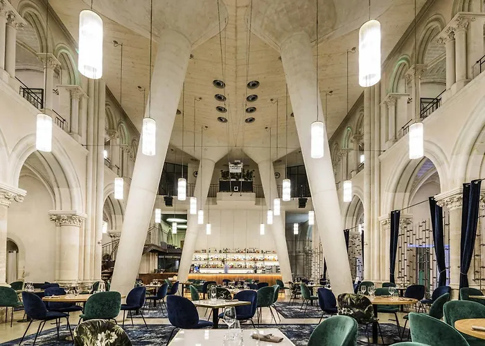 Mercure Centre Otel 4*